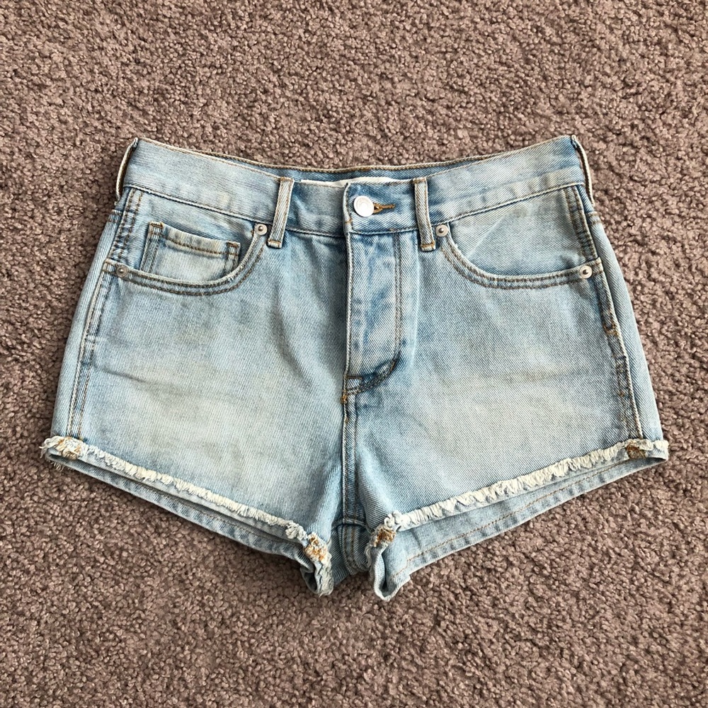 Melville Denim Shorts Womens 25 Frayed Hem